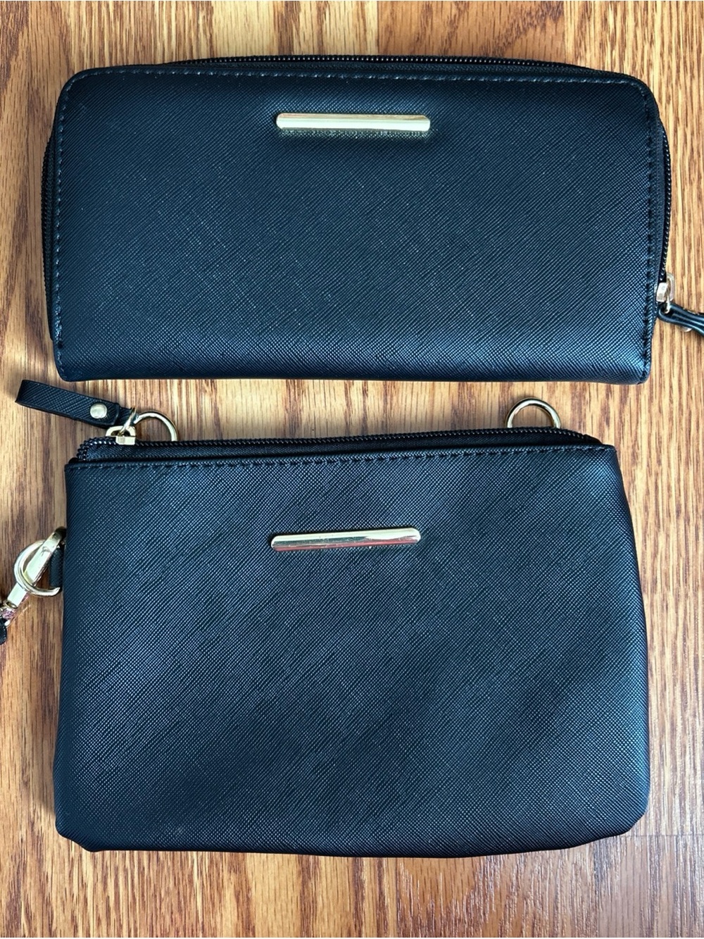 NWOT Faux Leather Solid Black Wallet and Clutch Zipper Set w/Gold Accents